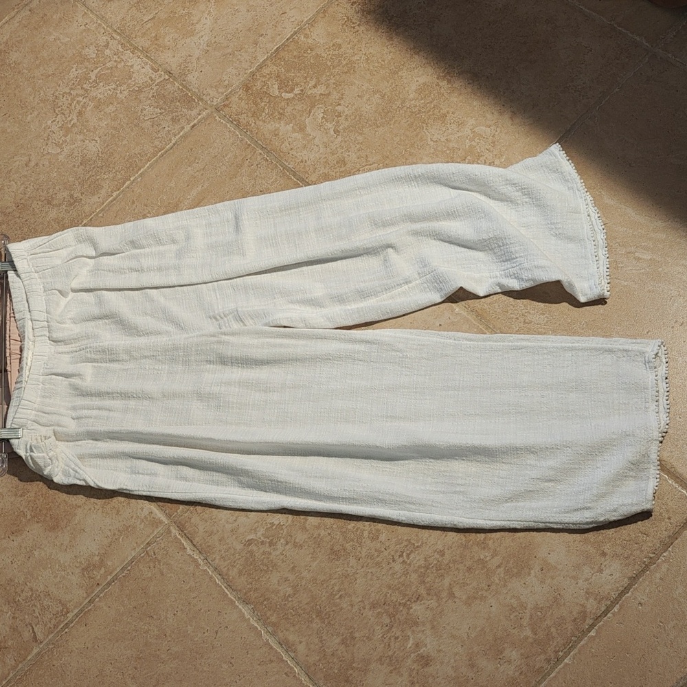 White muslin wide leg pant